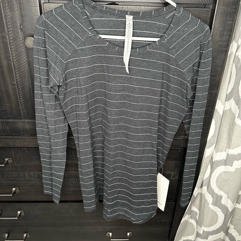 Lululemon shirt